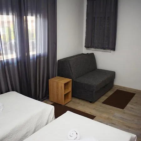 Srebrna Kap Apartment Veliko Gradiste Exterior photo