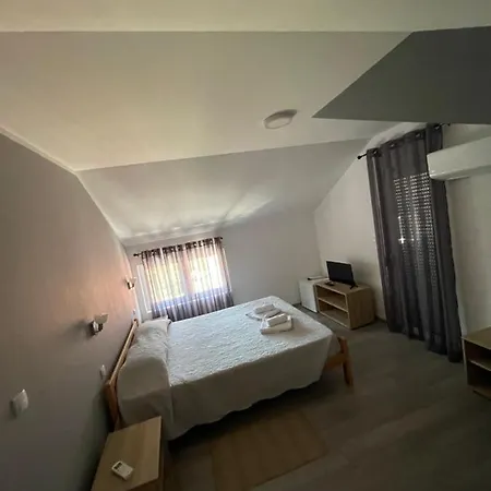 Srebrna Kap Apartment Veliko Gradiste Exterior photo