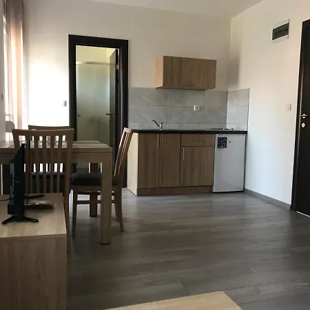 Srebrna Kap Apartment Veliko Gradiste Exterior photo