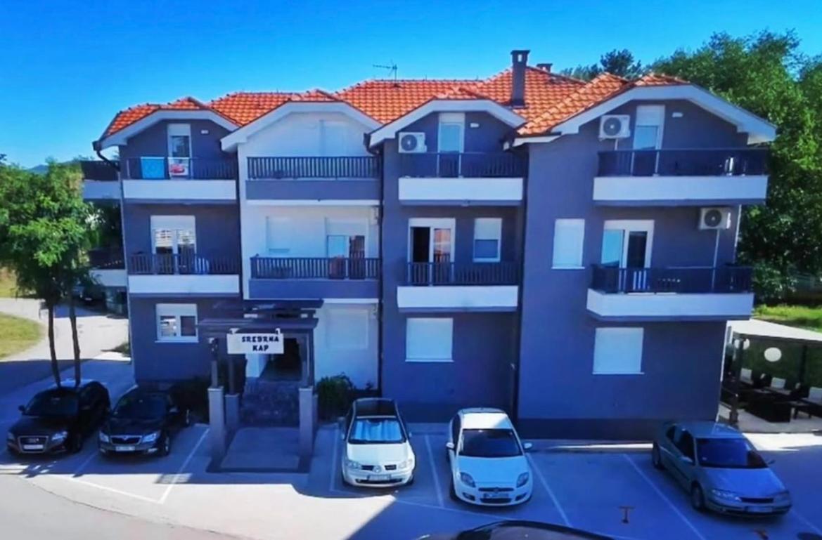 Srebrna Kap Apartment Veliko Gradiste